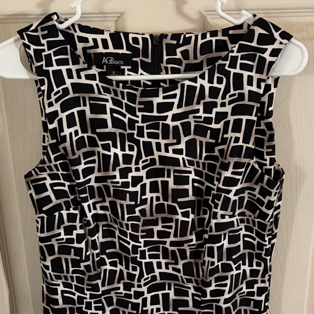 AGB Monochrome Geometric Pattern Dress